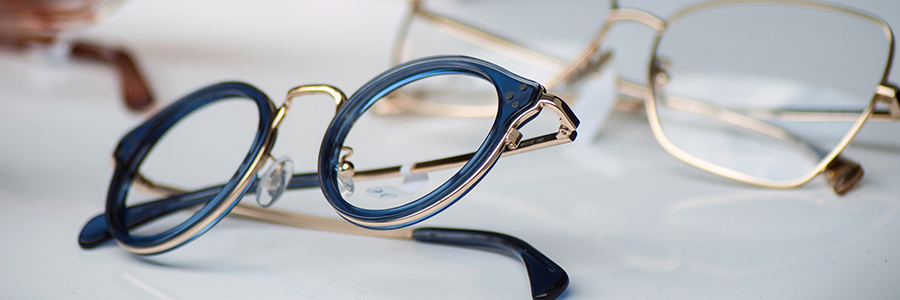 Βρείτε τα τέλεια γυαλιά με τους σωστούς φακούς για εσάς 