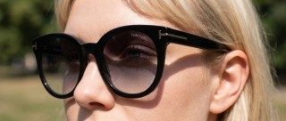 Tom Ford Moira FT1109 01B 53 Δημιουργημένη εικόνα